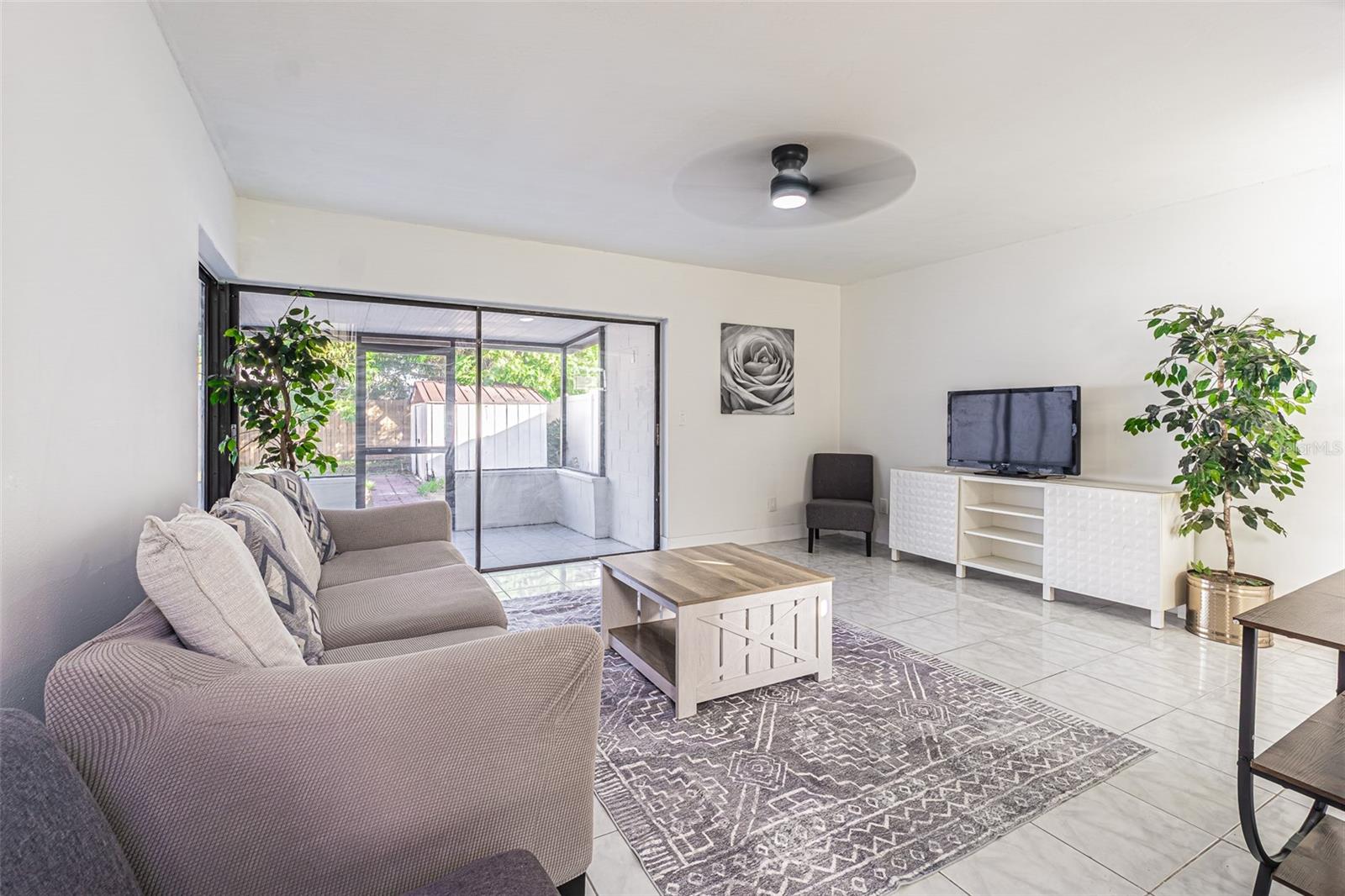 10305 BRAMBLEWOOD PL — photo 4