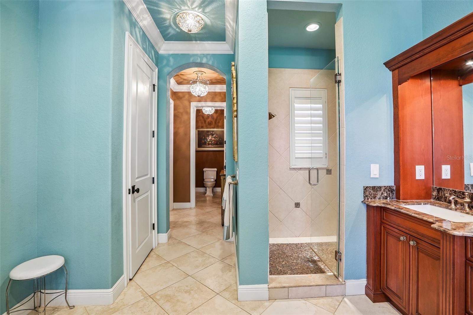 4912 YACHT CLUB — photo 41