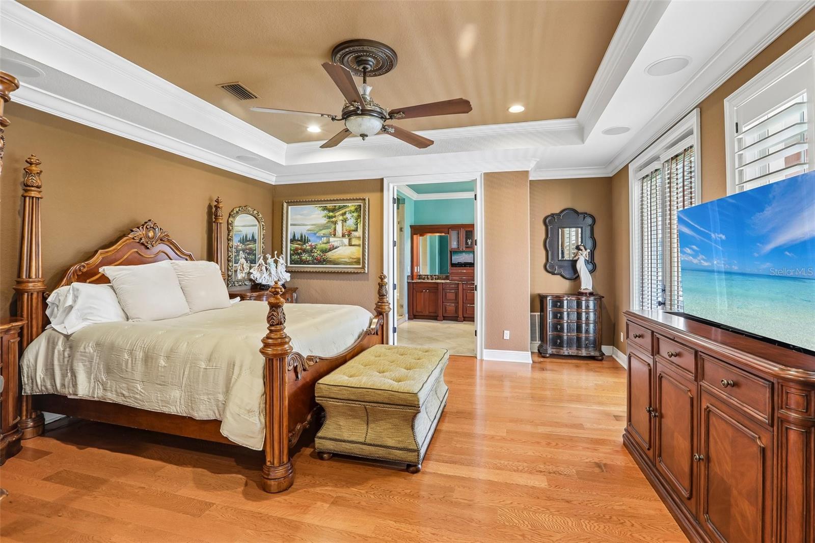 4912 YACHT CLUB — photo 35