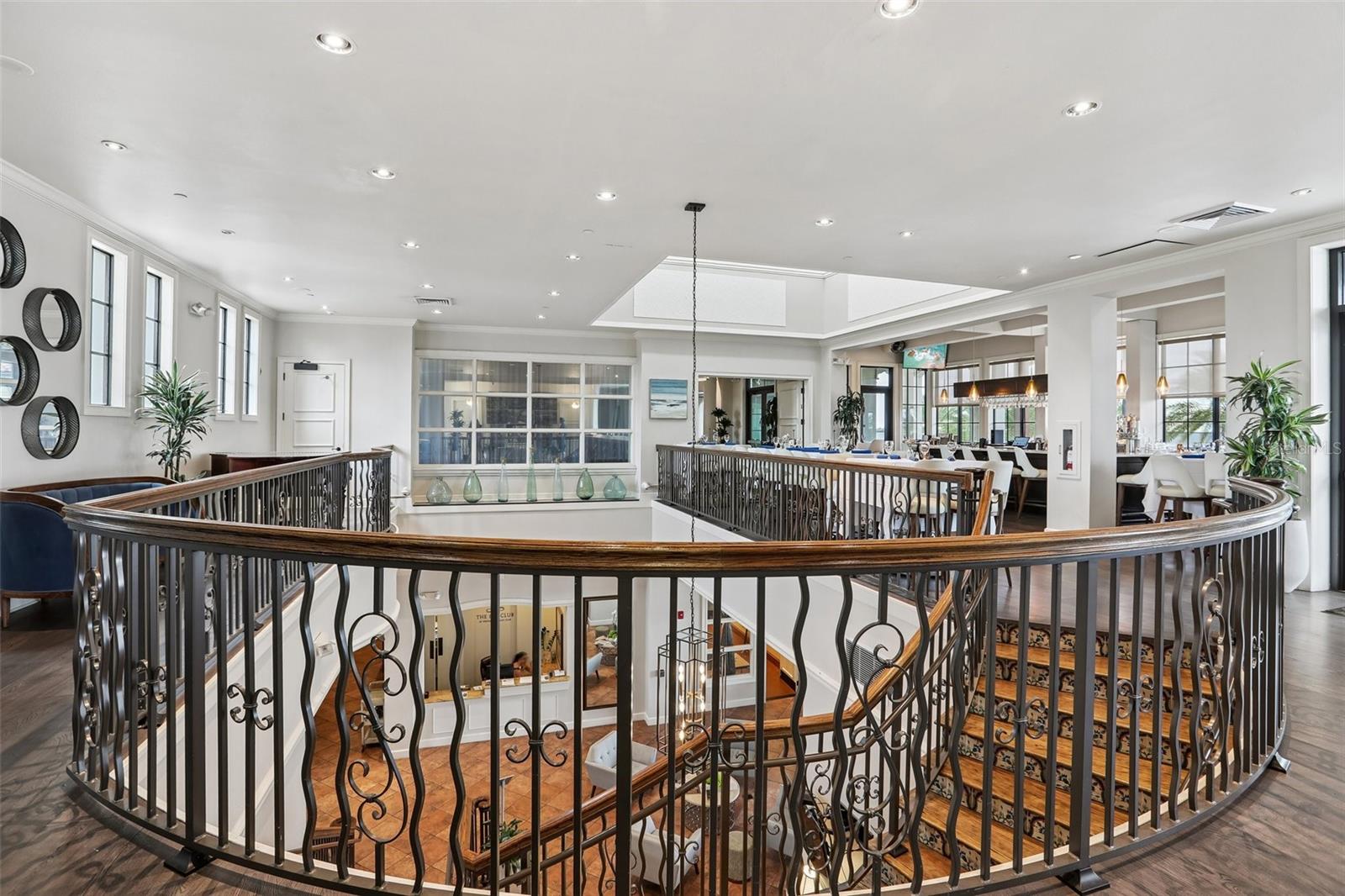 4912 YACHT CLUB — photo 90