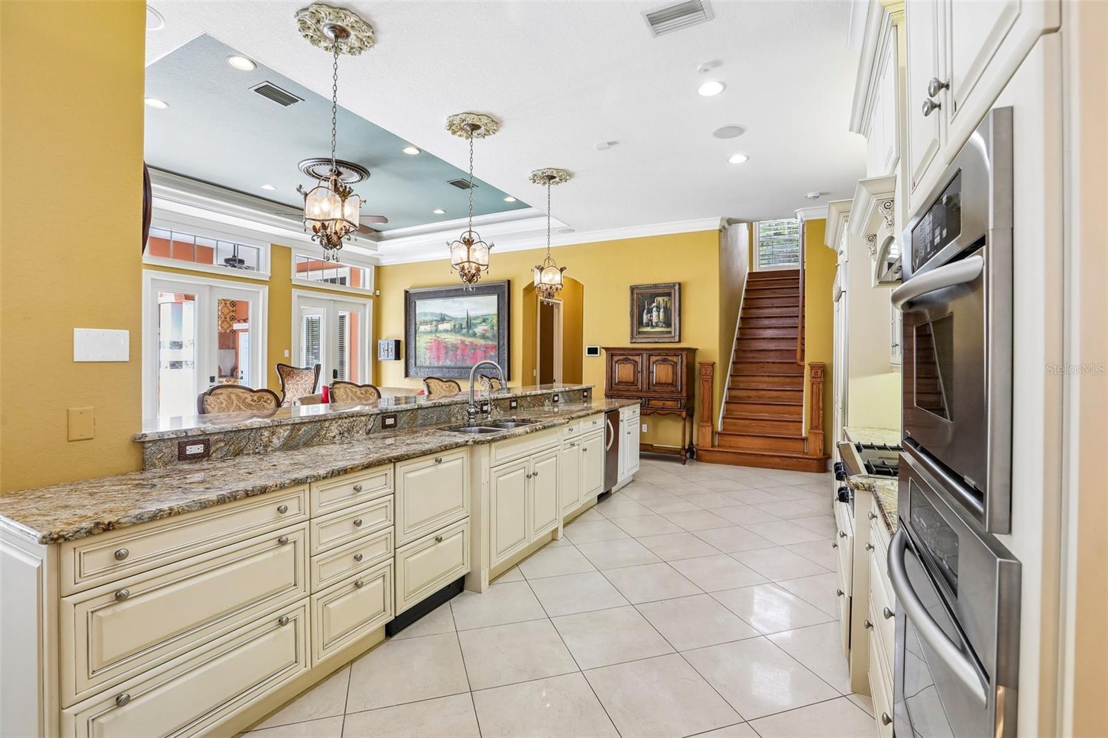 4912 YACHT CLUB — photo 18