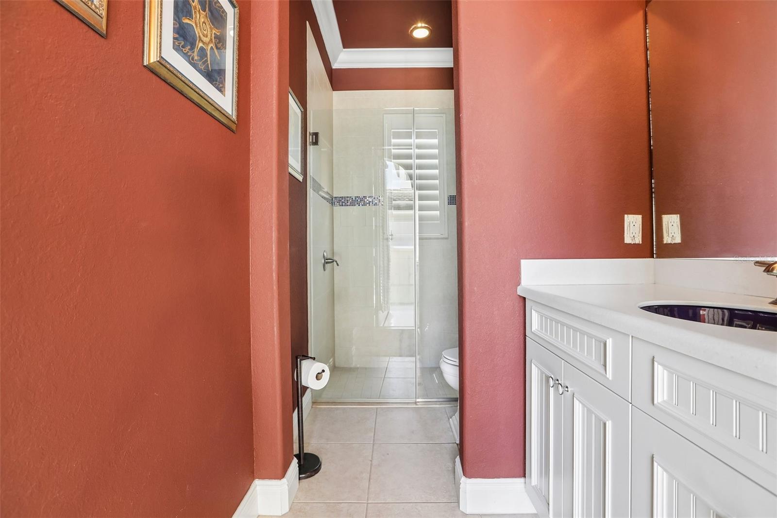 4912 YACHT CLUB — photo 65