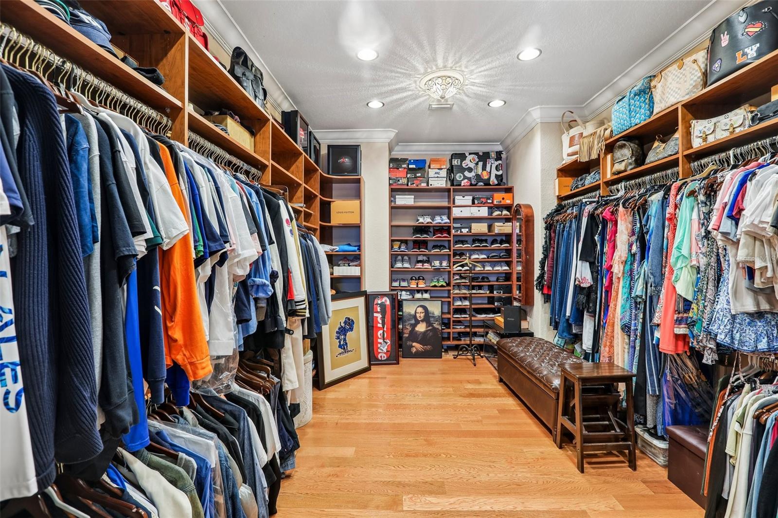 4912 YACHT CLUB — photo 42