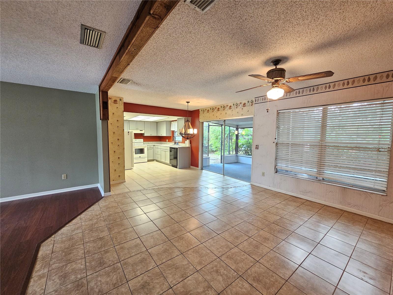 14104 LONEWOOD PL — photo 10