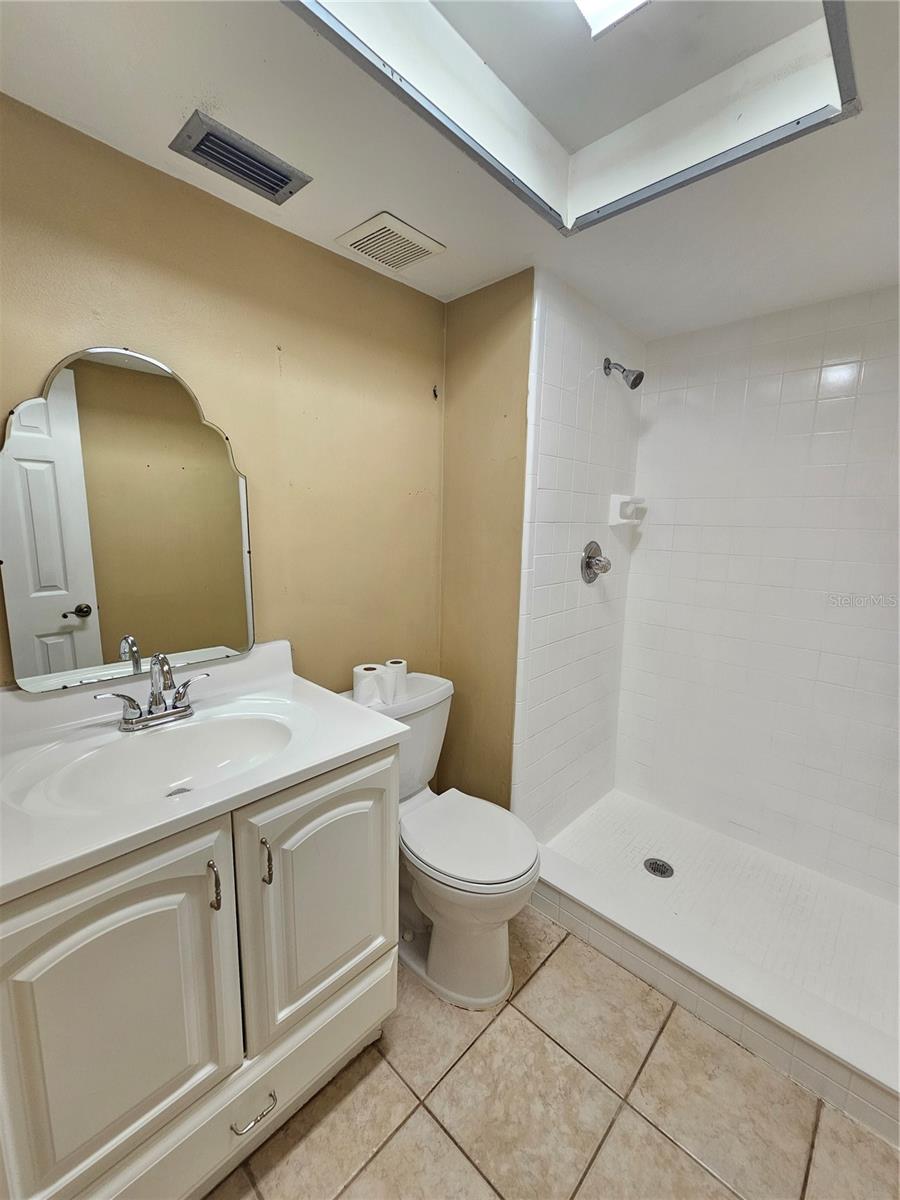 14104 LONEWOOD PL — photo 14