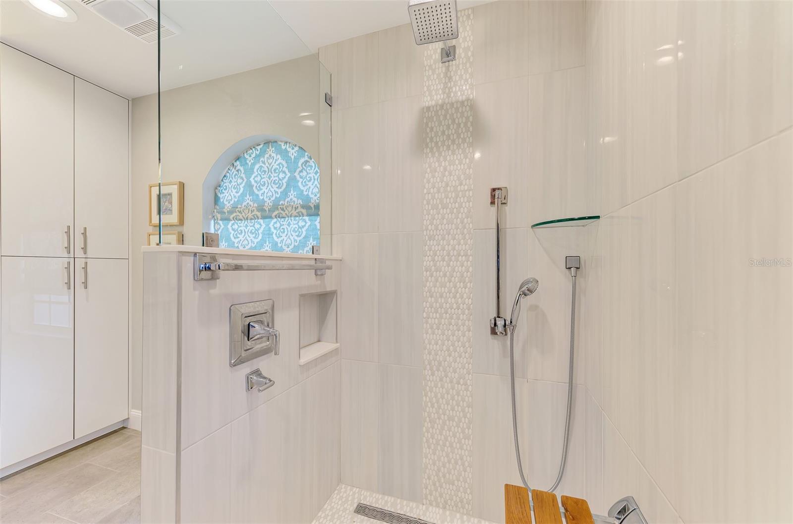 5880 TYLER RD — photo 32