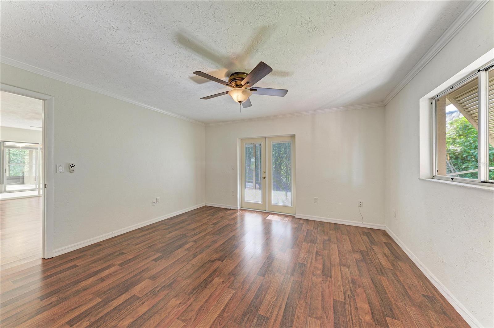 998 GONDOLA CT — photo 35