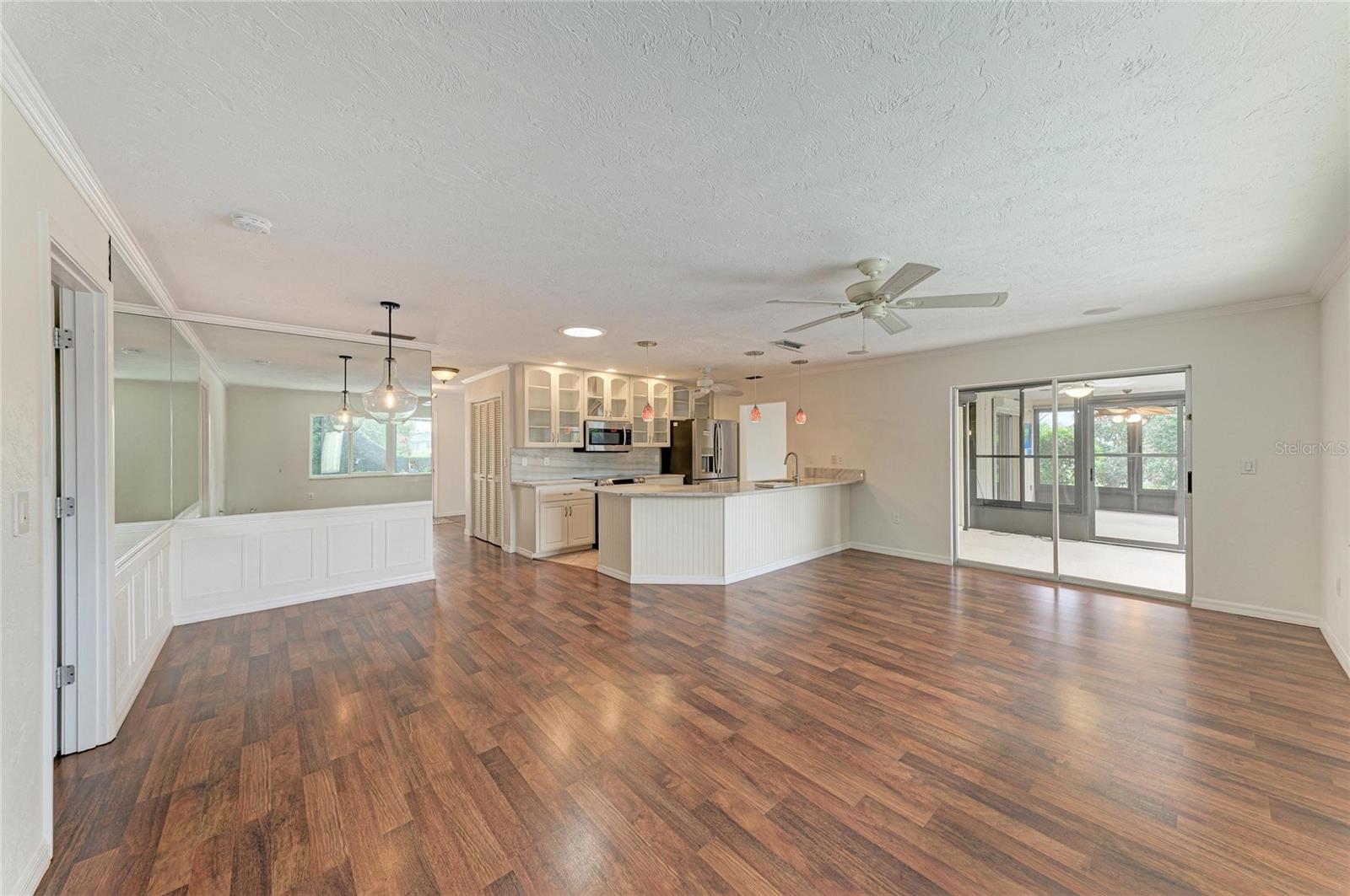 998 GONDOLA CT — photo 17