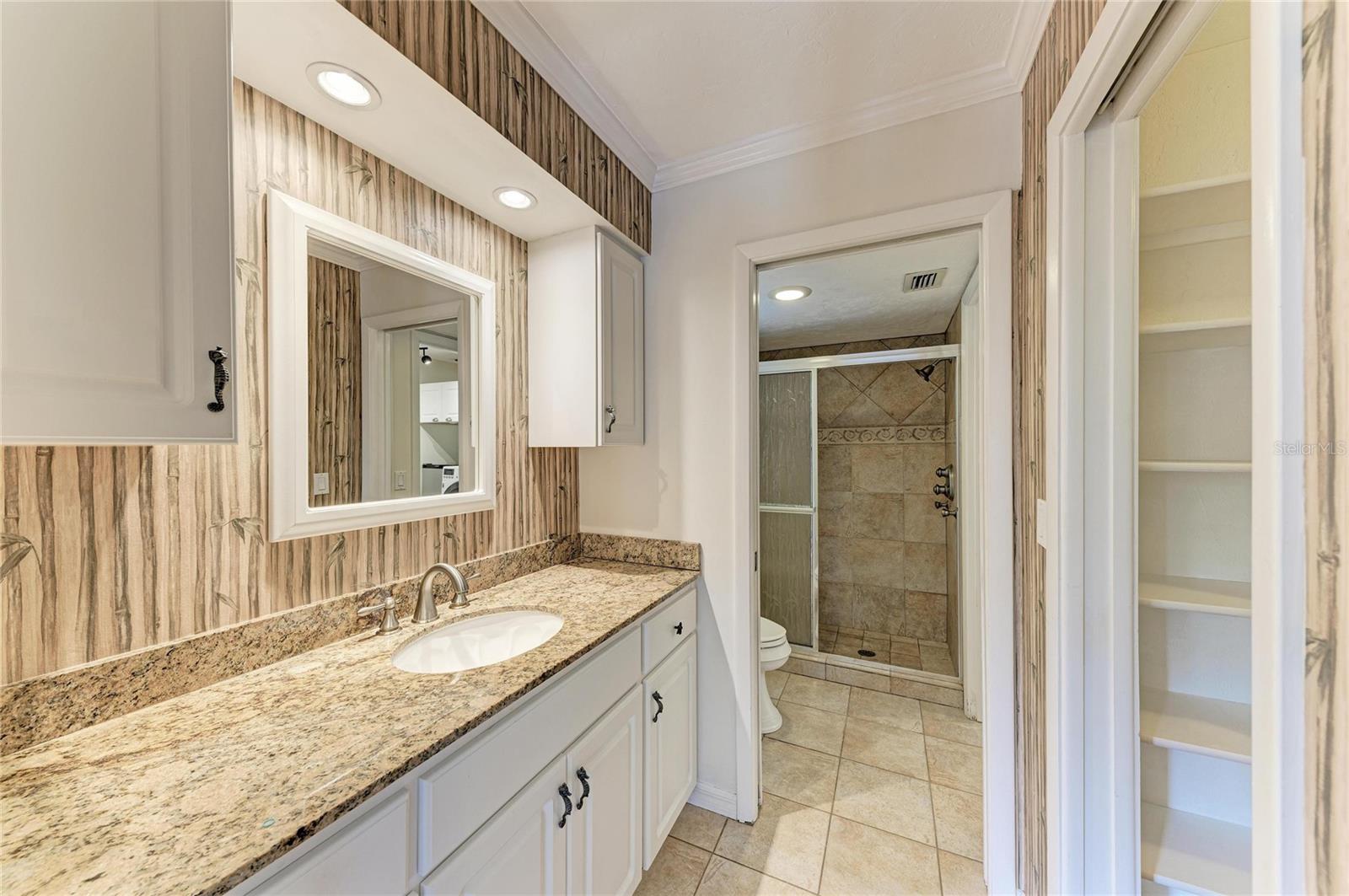998 GONDOLA CT — photo 37