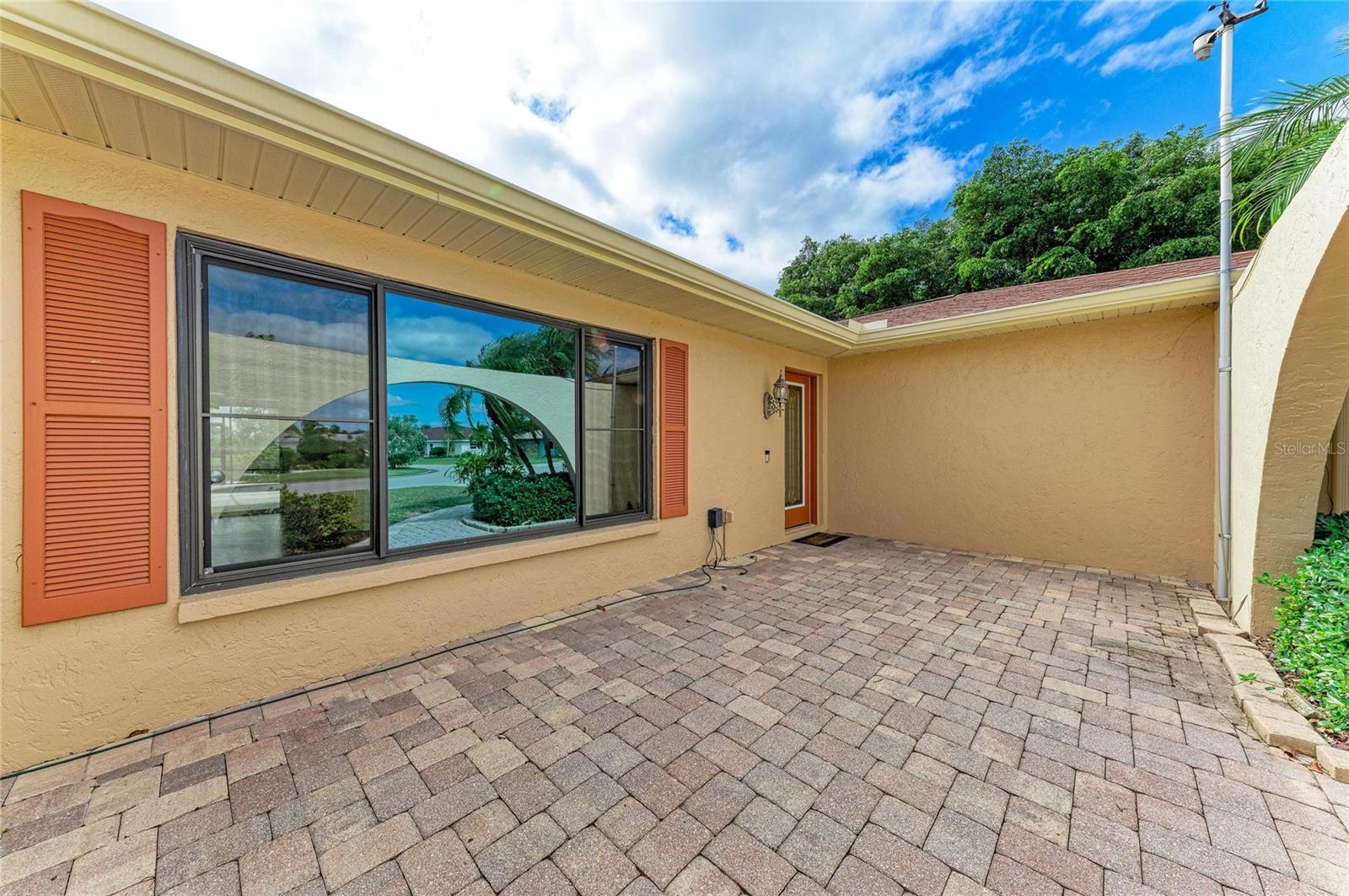 998 GONDOLA CT — photo 6