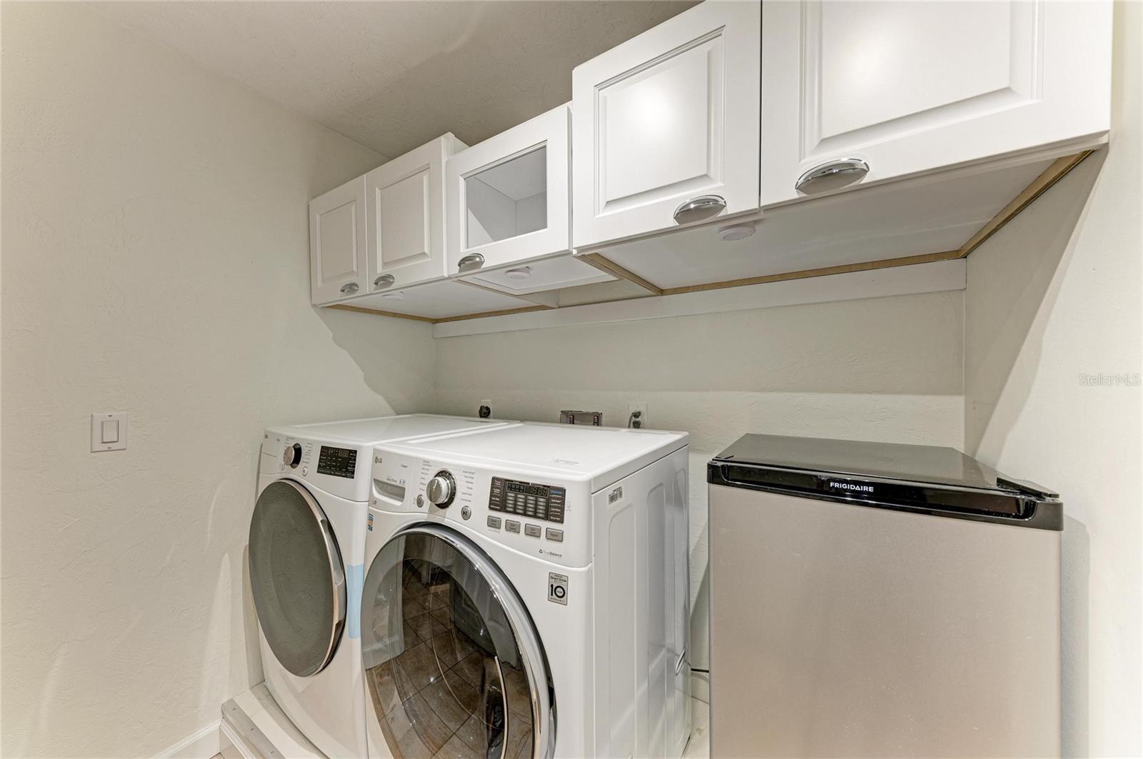 998 GONDOLA CT — photo 41