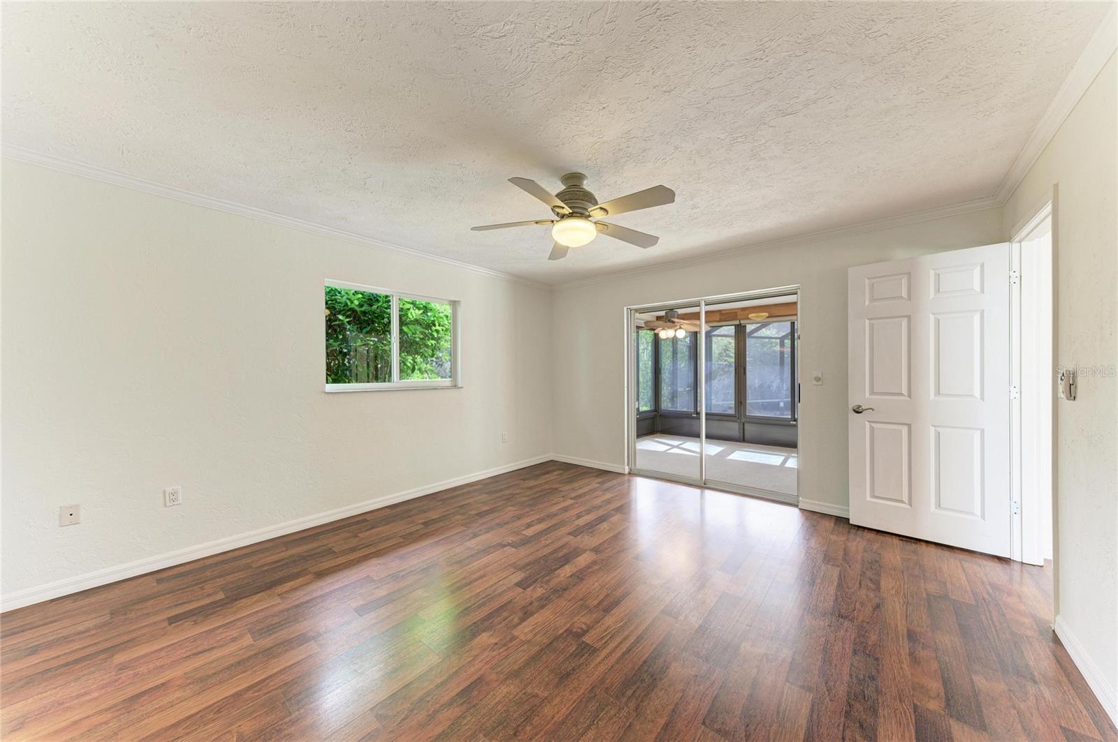 998 GONDOLA CT — photo 31
