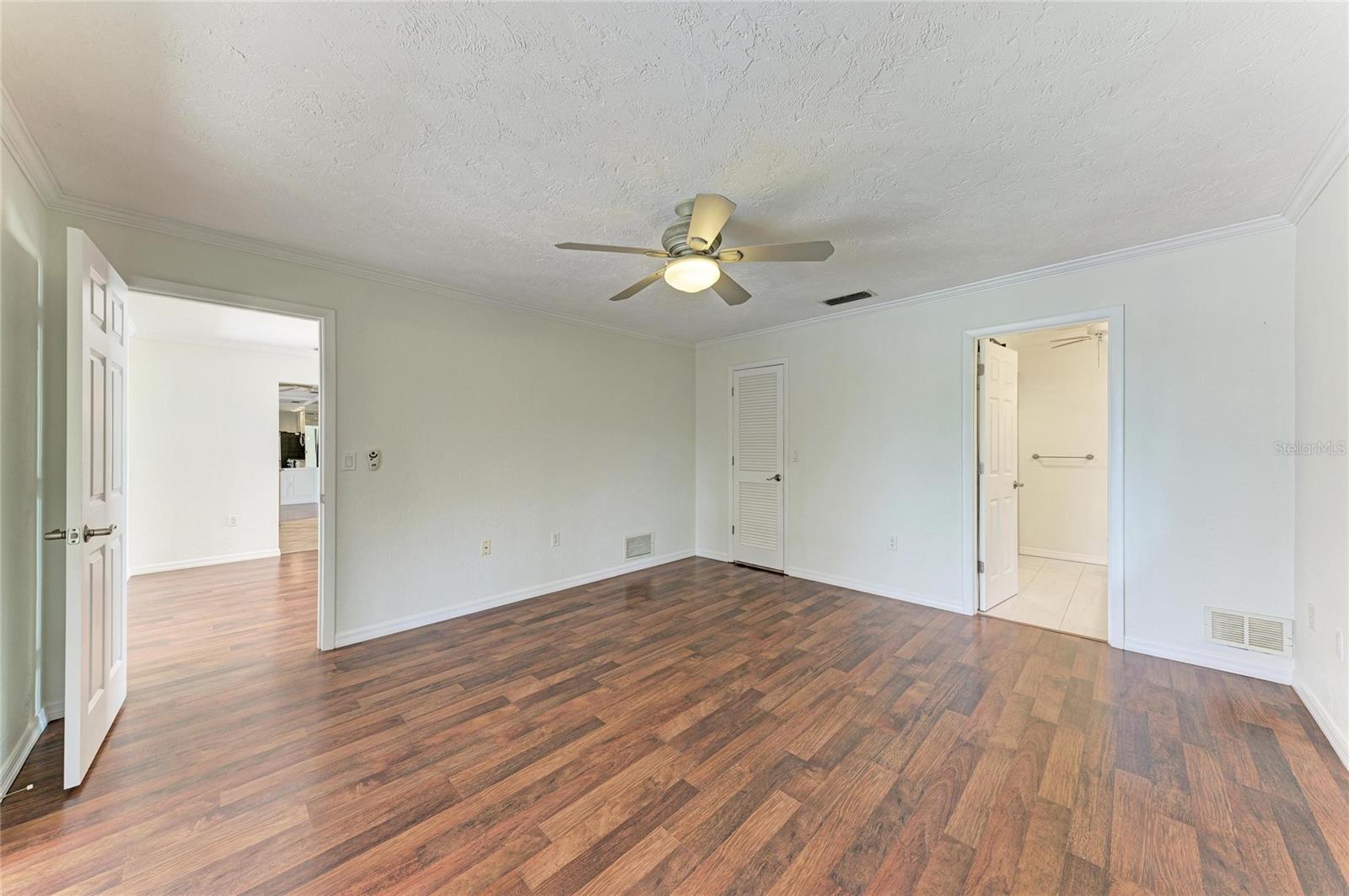 998 GONDOLA CT — photo 29