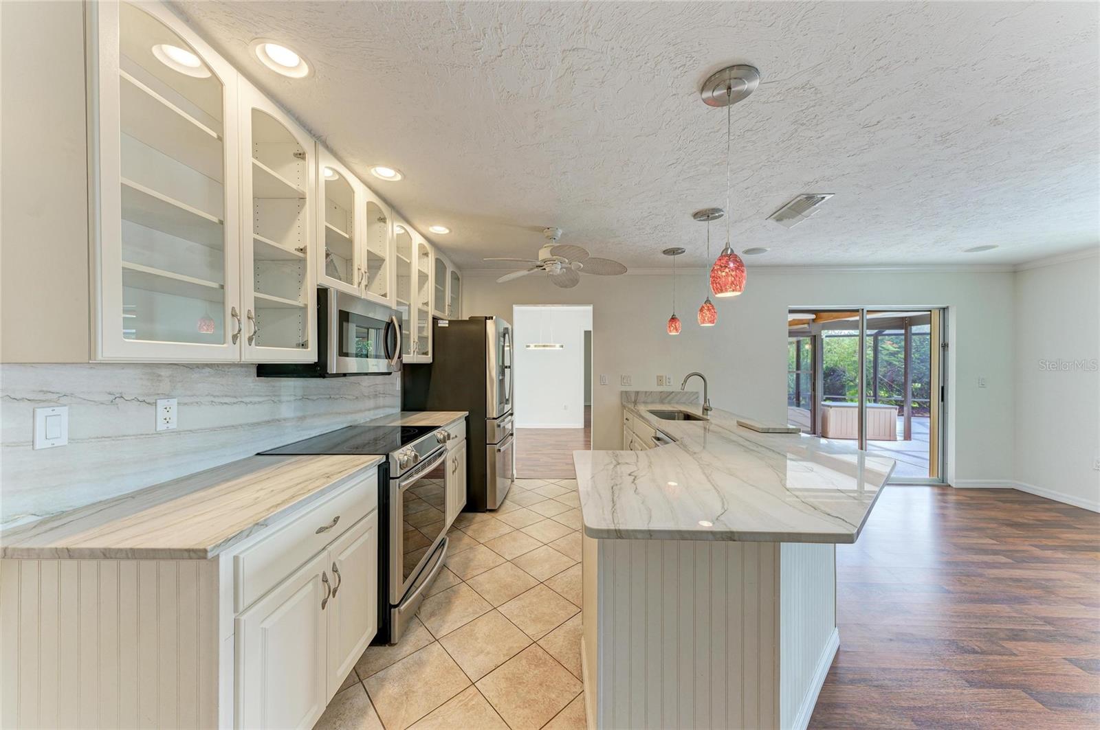 998 GONDOLA CT — photo 19