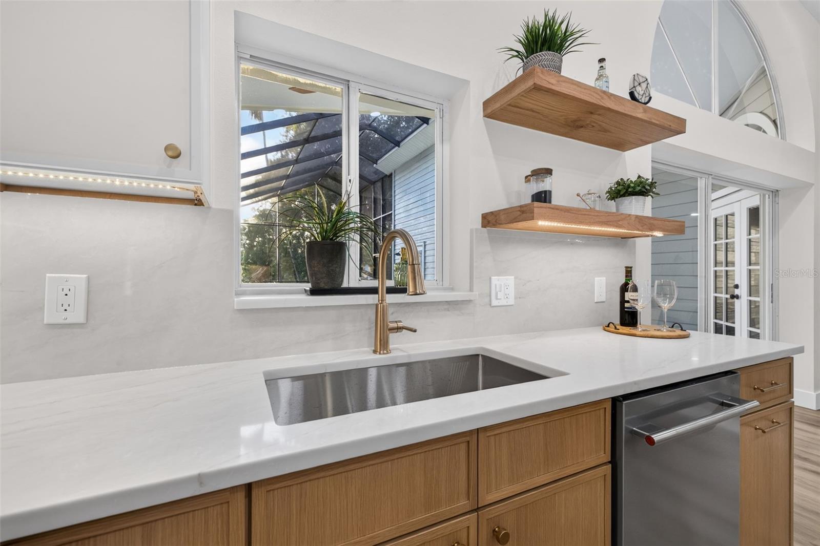 2404 CARROLL PL — photo 15