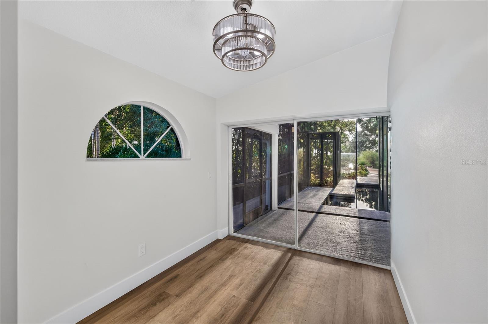 2404 CARROLL PL — photo 30