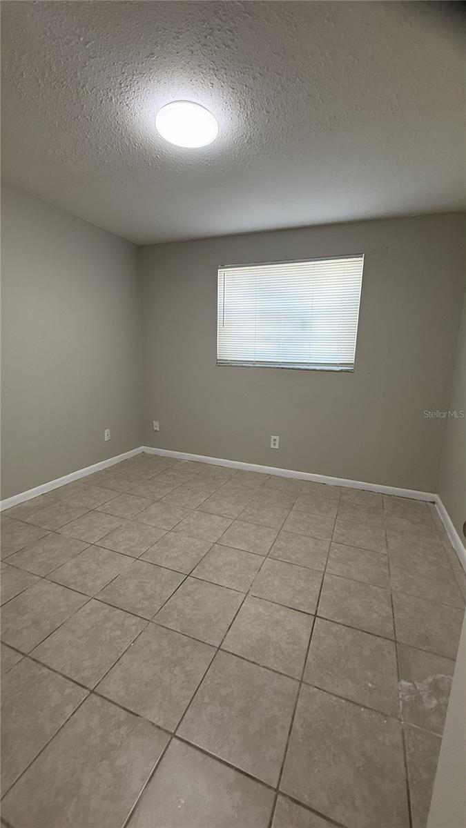 5202 N 45TH ST — photo 10